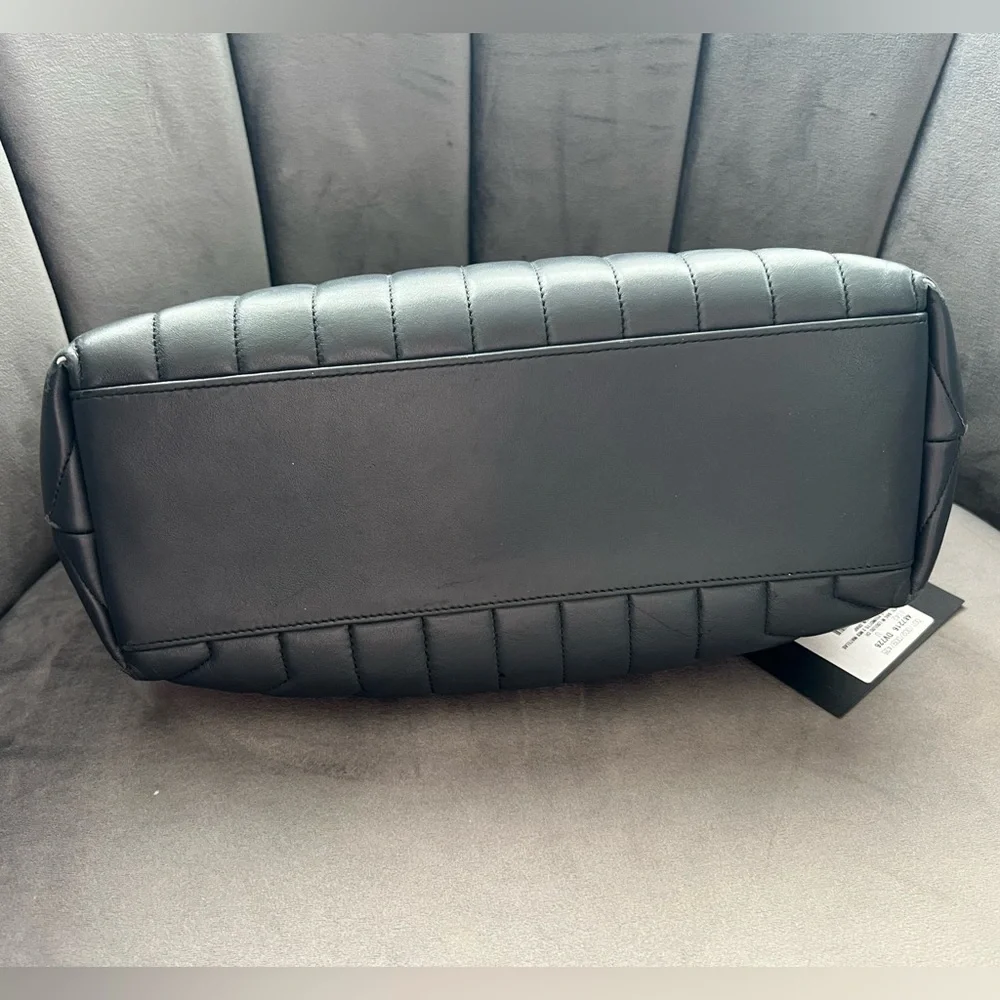 Yves Saint Laurent Lou Lou Shoulder Bag - Picture 8 of 17